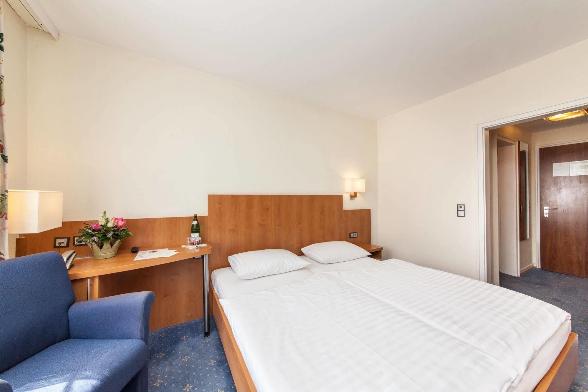 Hotel Drei Kronen Elmshorn Eksteriør bilde