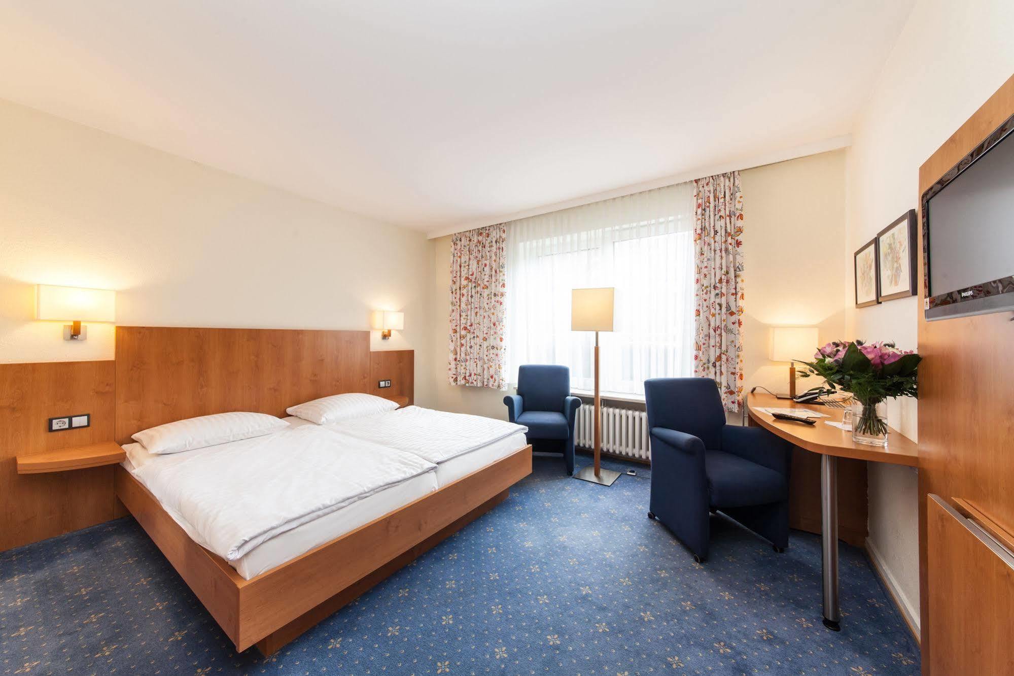 Hotel Drei Kronen Elmshorn Eksteriør bilde